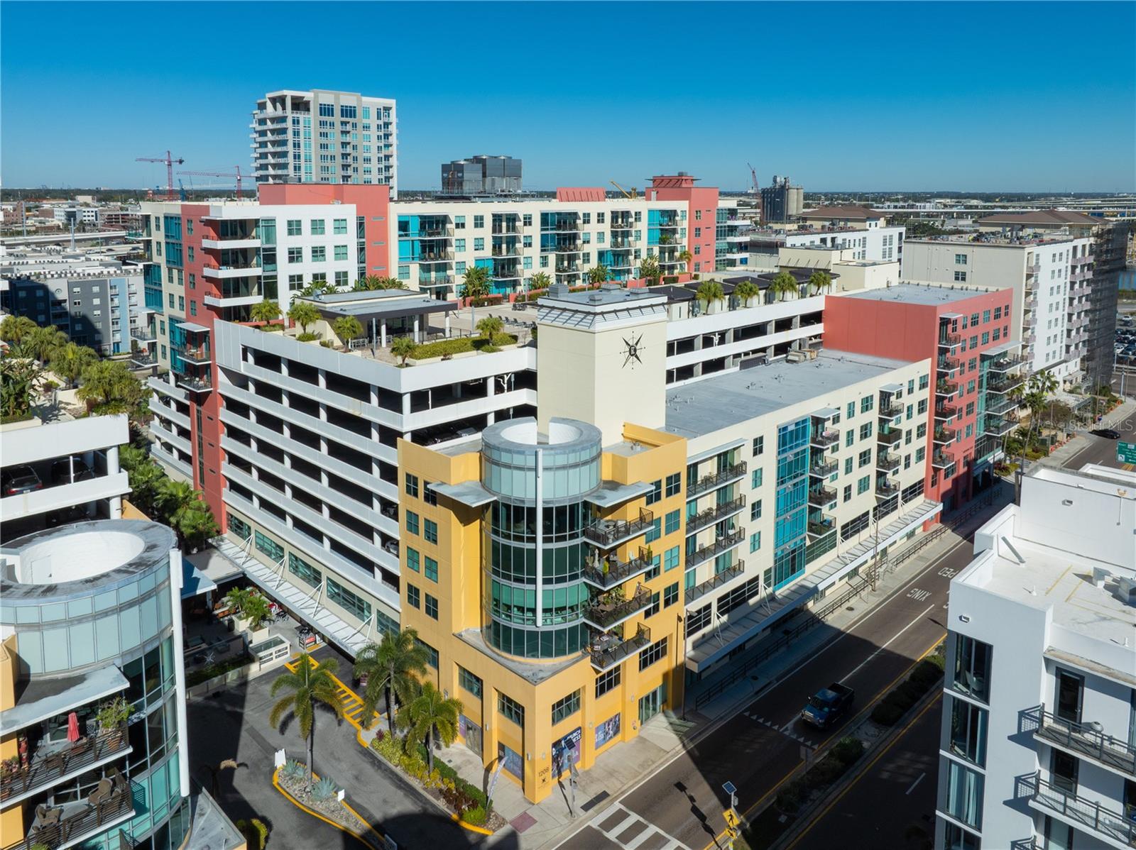 Image 2 of 24 For 1208 Kennedy Boulevard 832