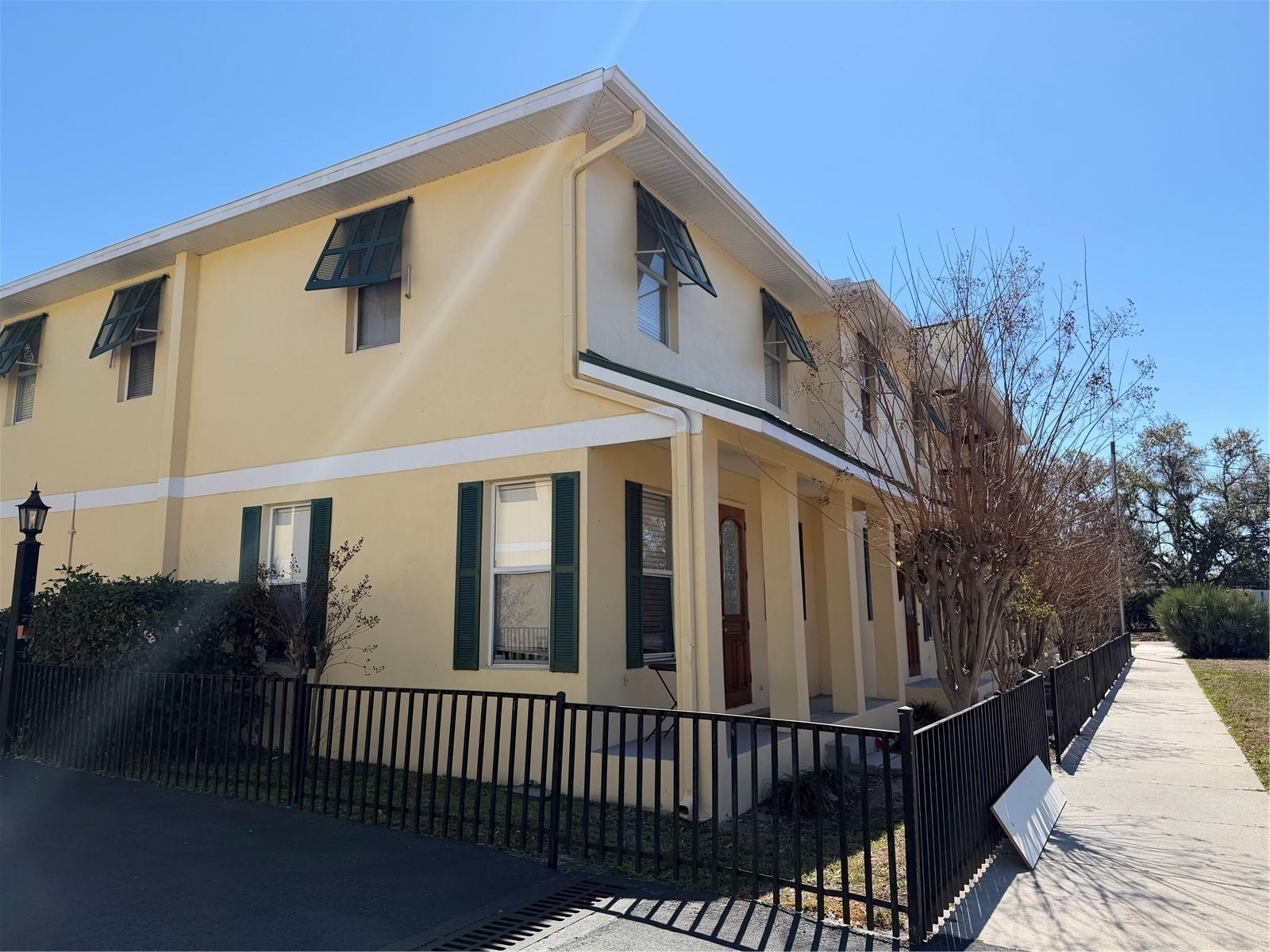 Image 2 of 20 For 119 Key Haven Court