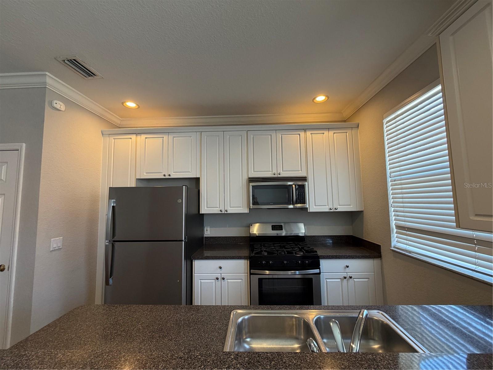 Image 6 of 20 For 119 Key Haven Court