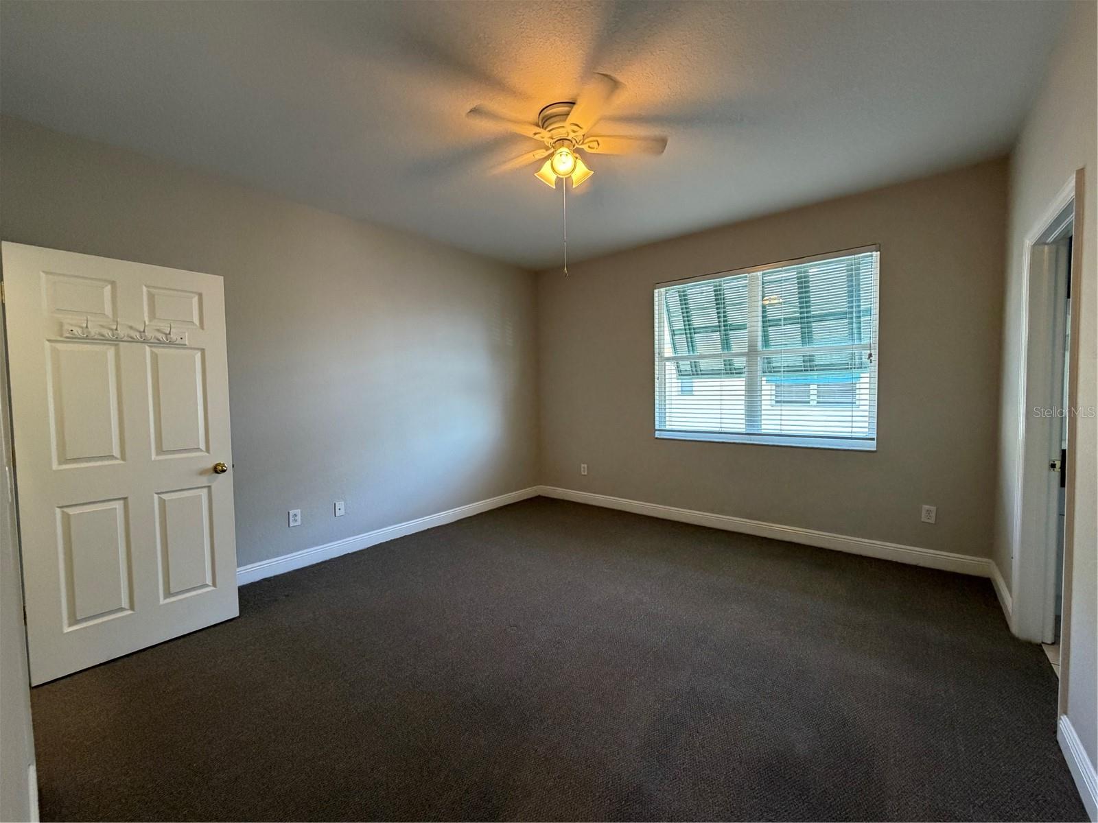 Image 7 of 20 For 119 Key Haven Court