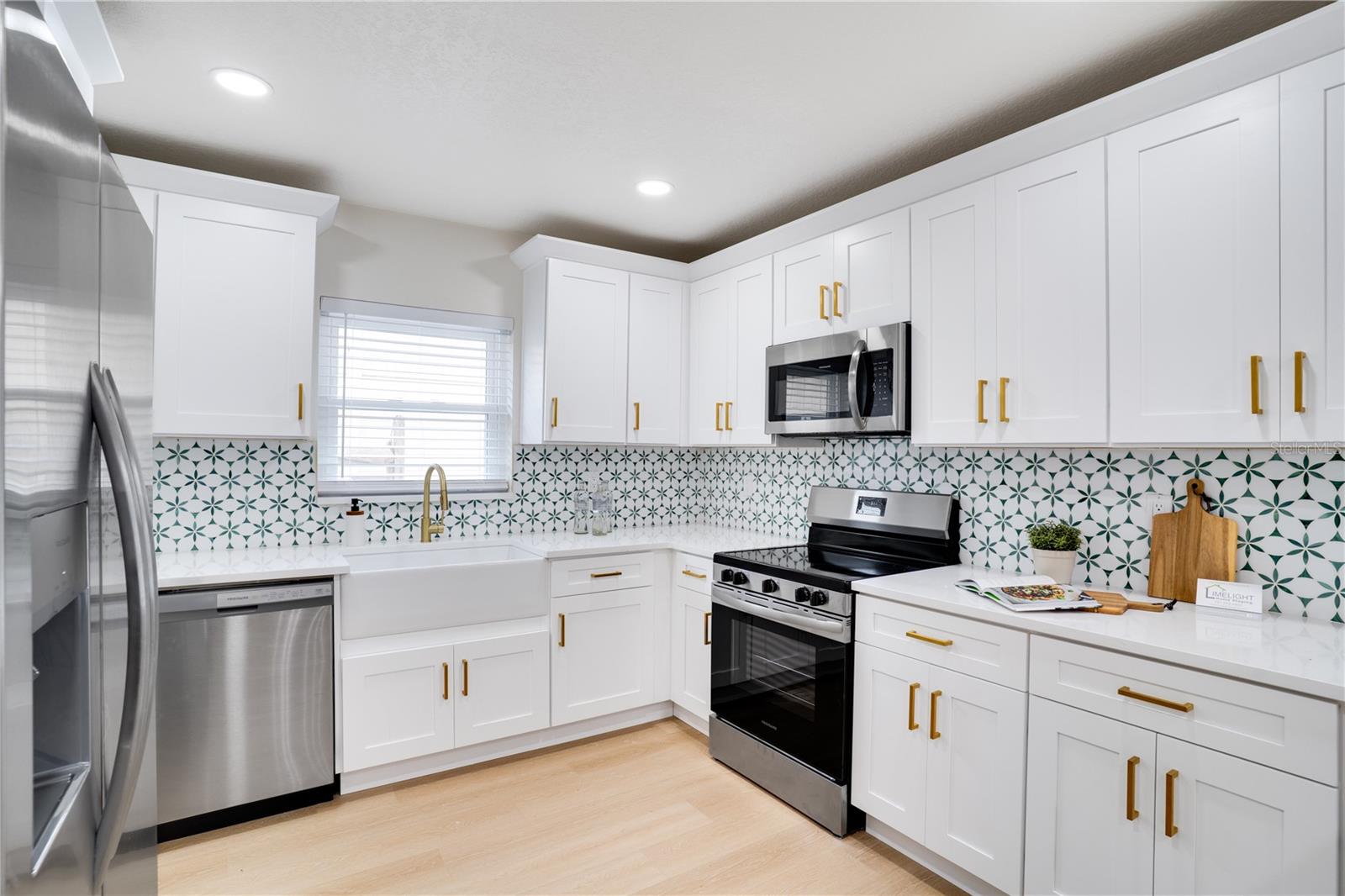 Image 11 of 35 For 11071 Navajo Drive