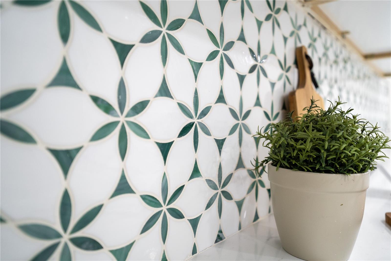 Image 14 of 35 For 11071 Navajo Drive