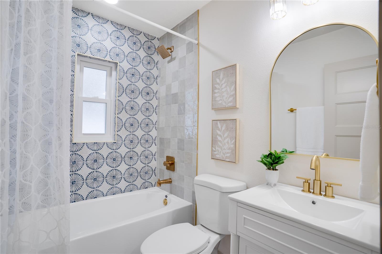 Image 24 of 35 For 11071 Navajo Drive