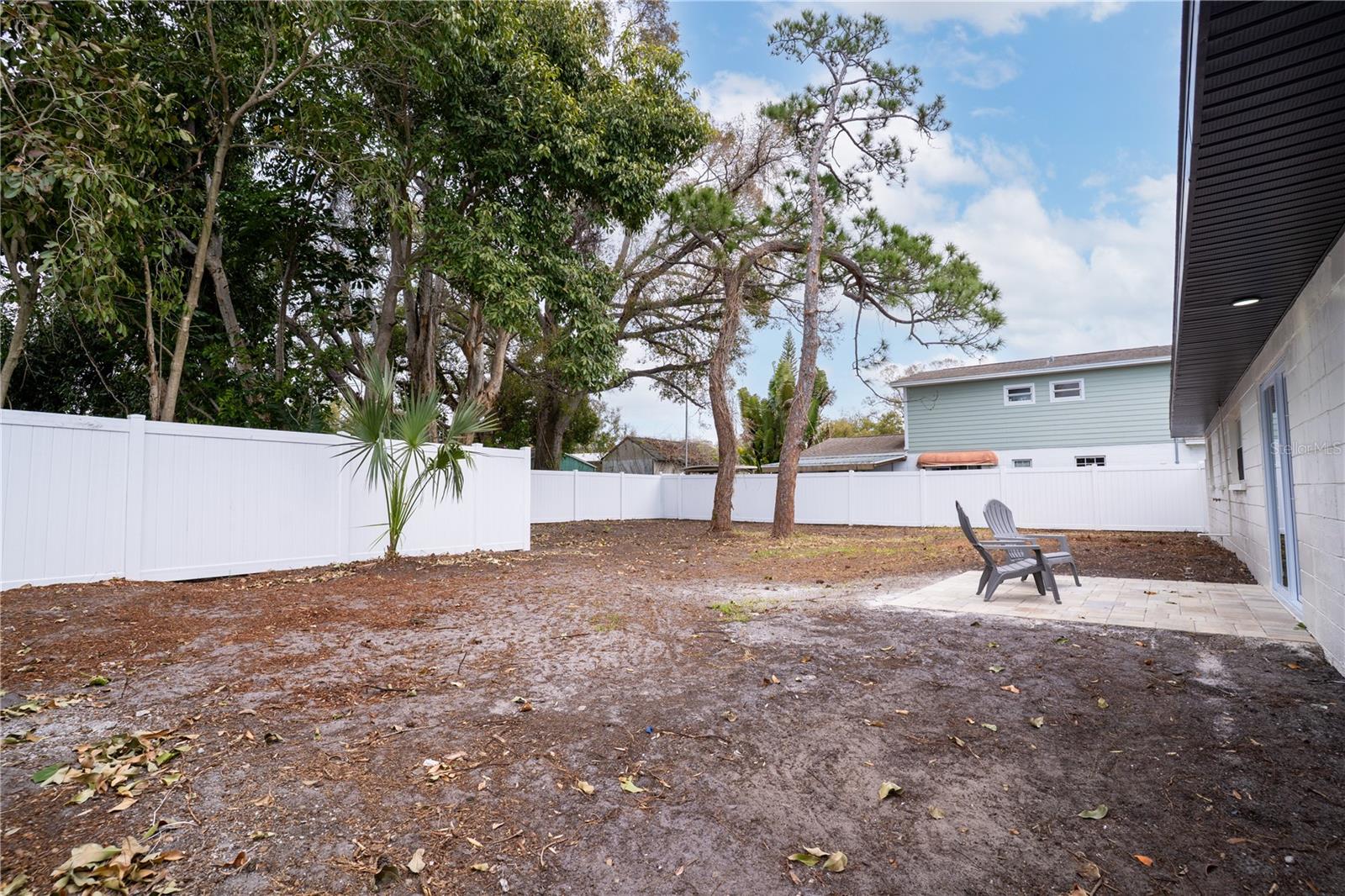 Image 26 of 35 For 11071 Navajo Drive