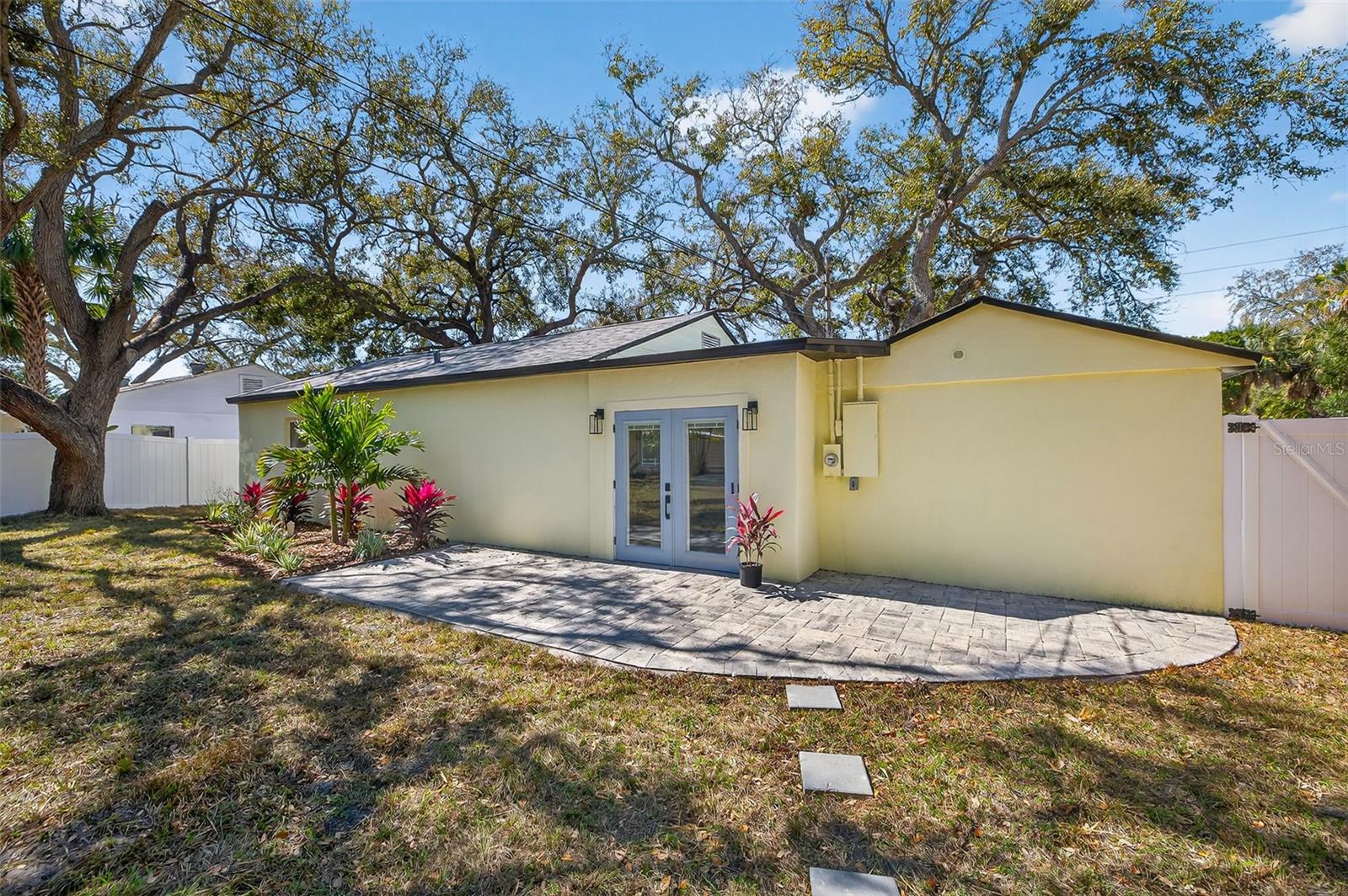 Image 26 of 30 For 3535 Park Street N