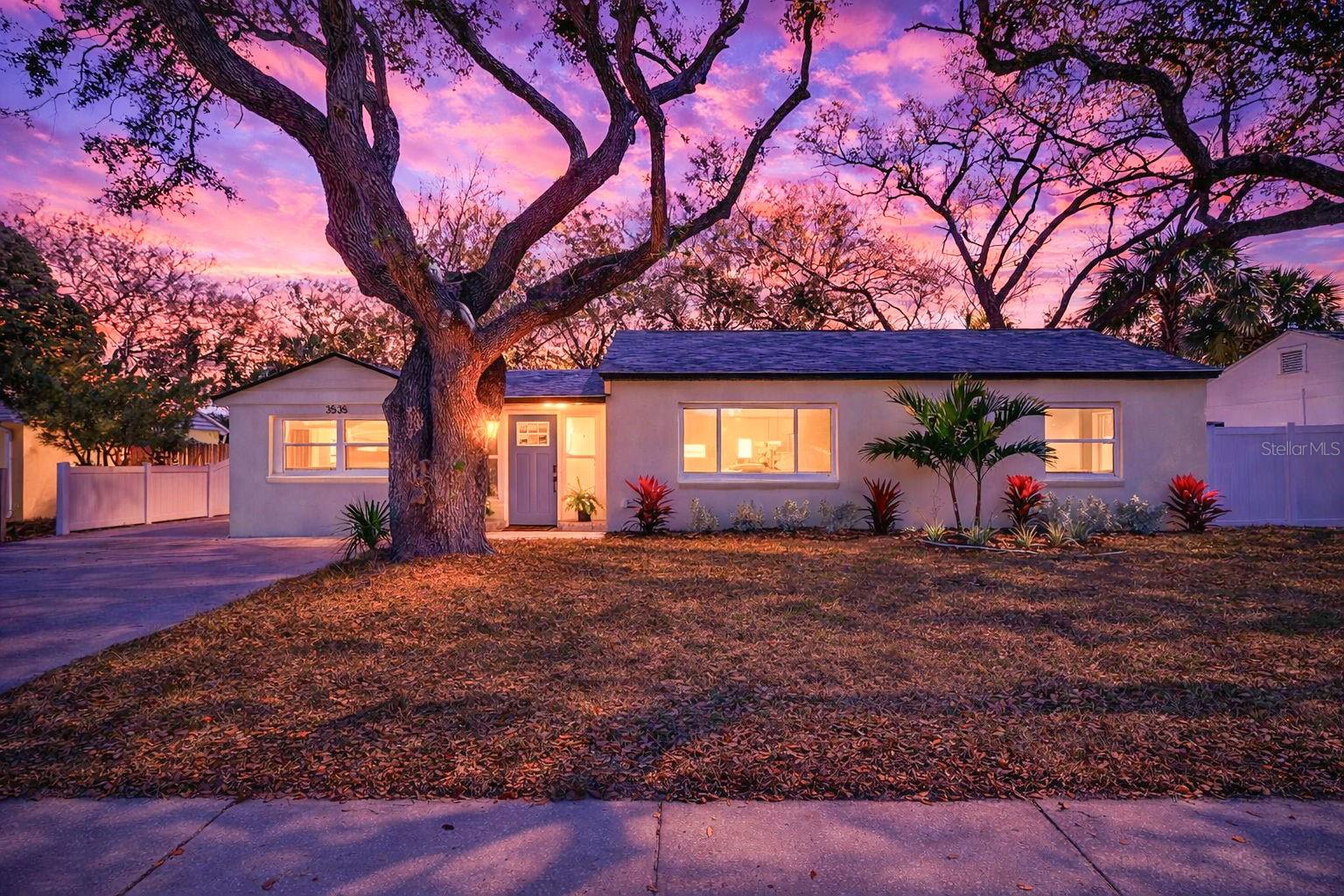 Image 3 of 30 For 3535 Park Street N