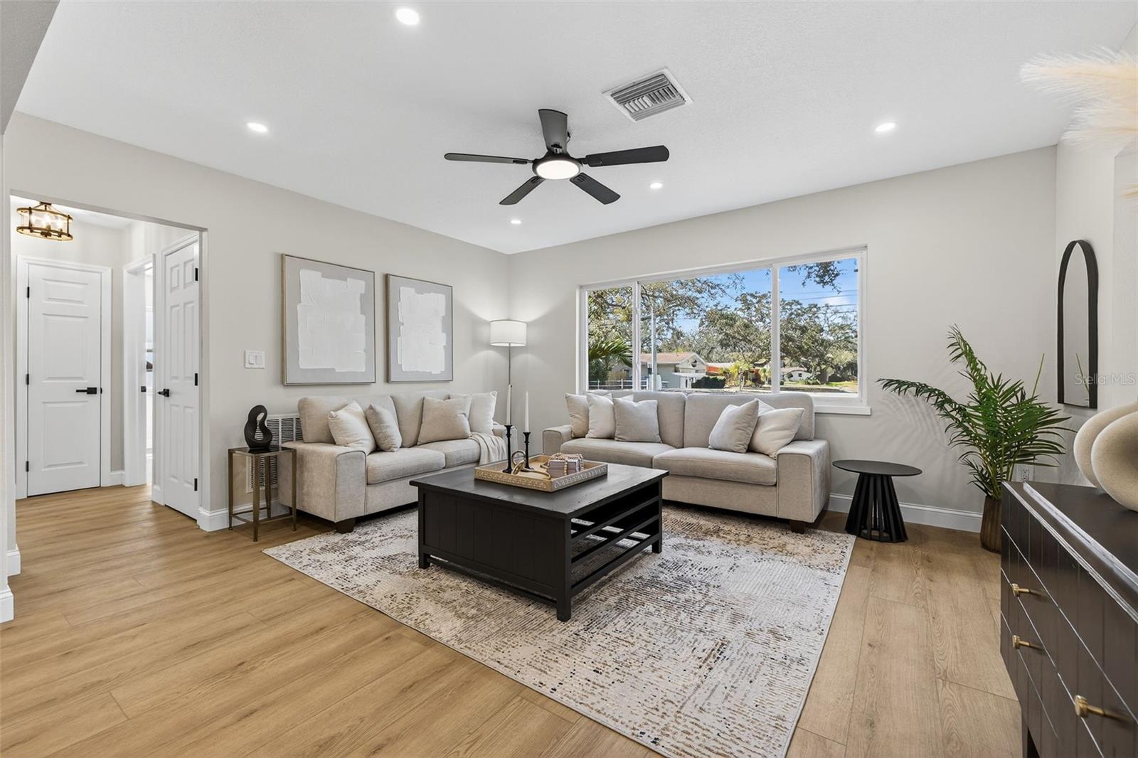 Image 7 of 30 For 3535 Park Street N