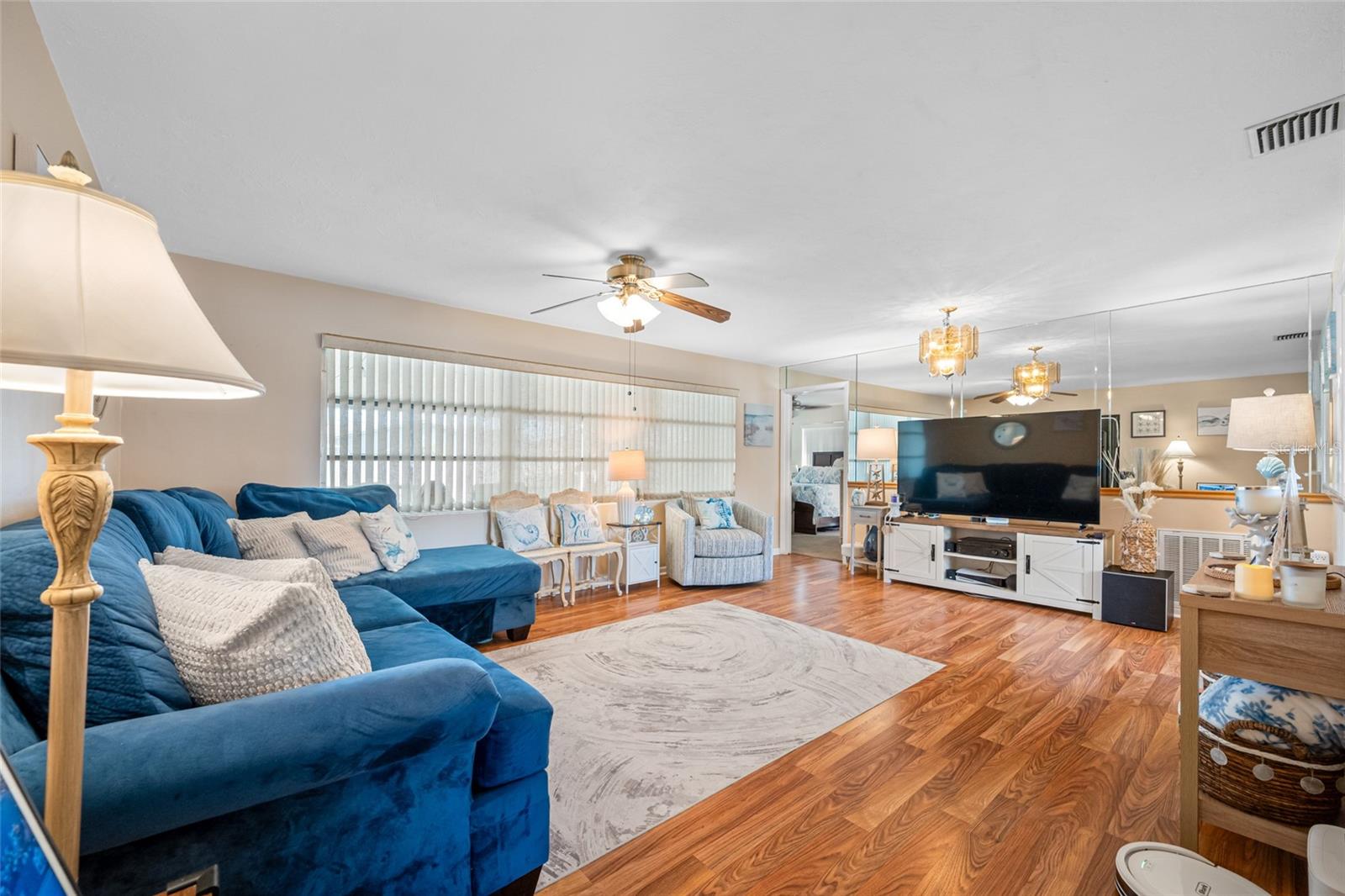 Image 11 of 39 For 14095 Chamberlain Avenue