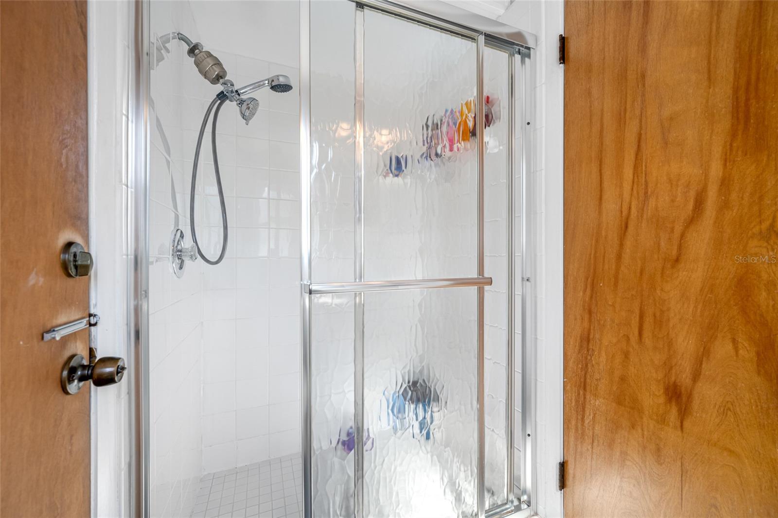 Image 19 of 39 For 14095 Chamberlain Avenue