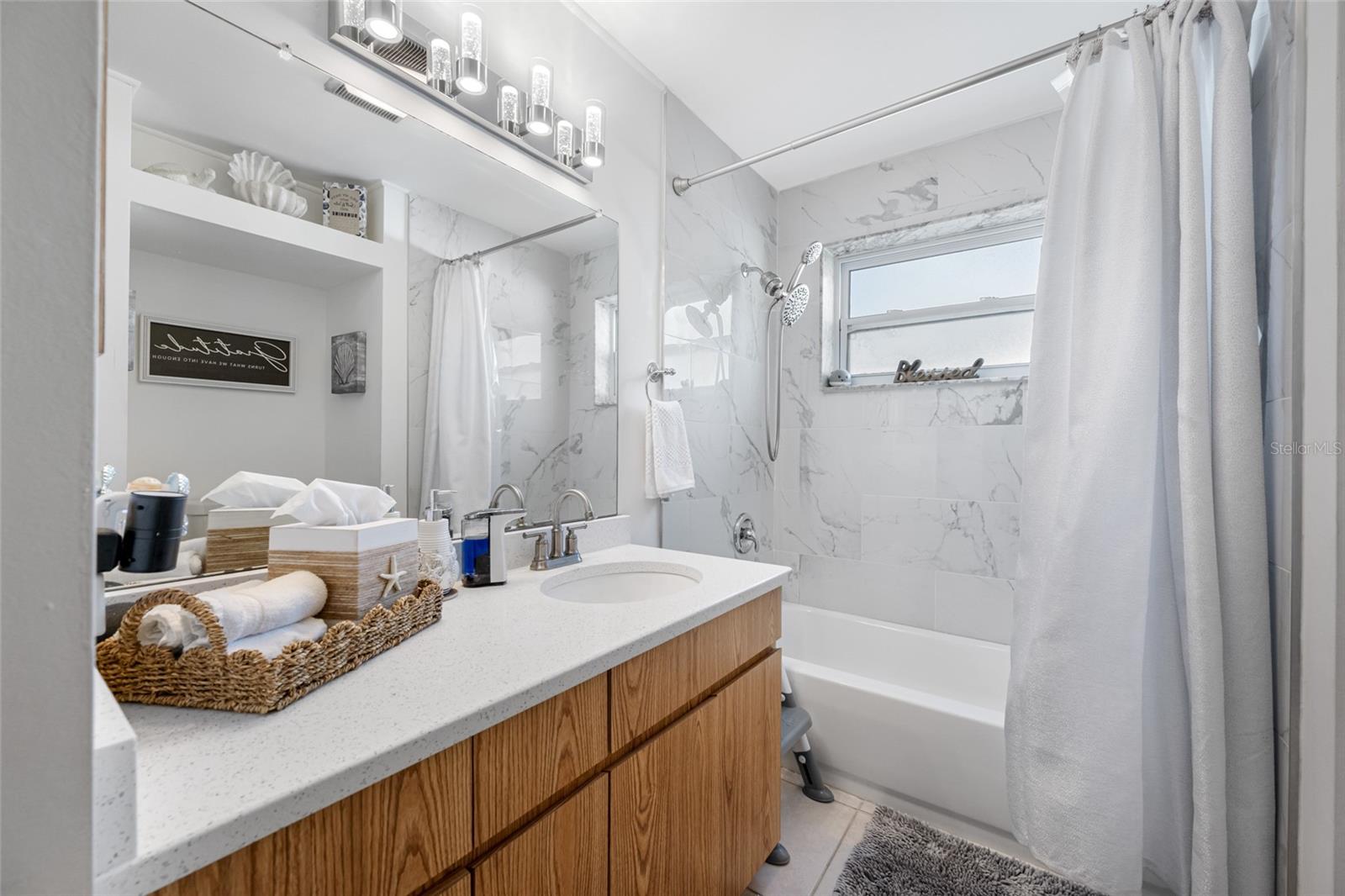 Image 25 of 39 For 14095 Chamberlain Avenue