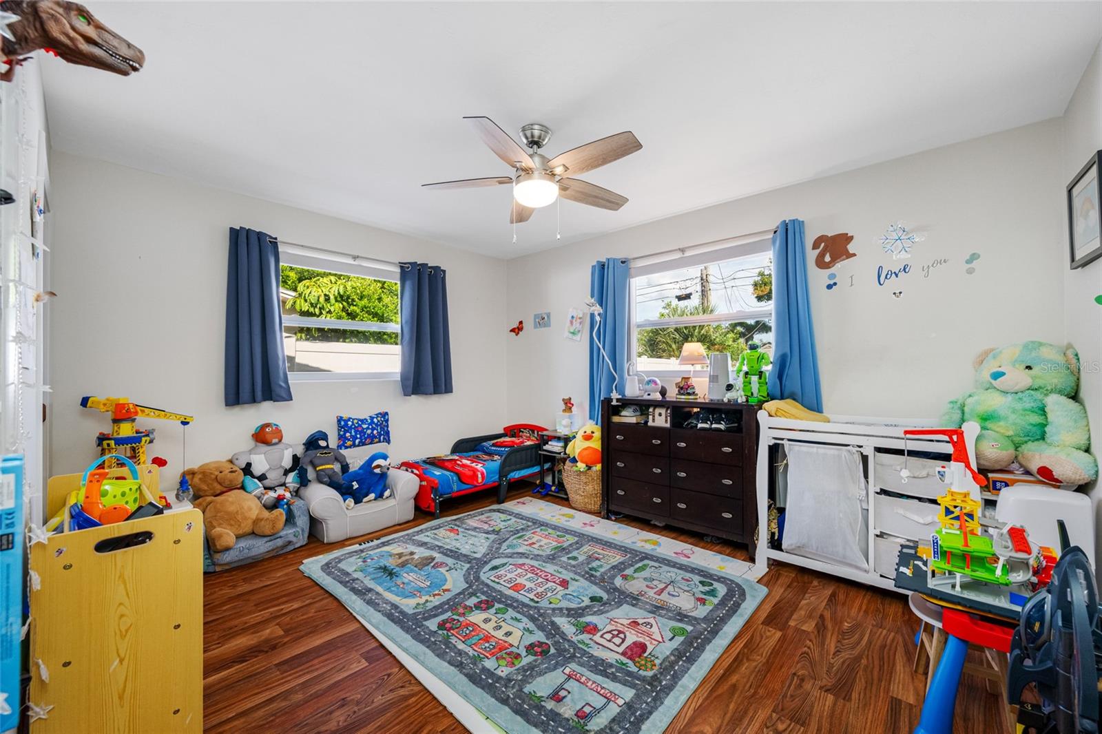 Image 31 of 39 For 14095 Chamberlain Avenue