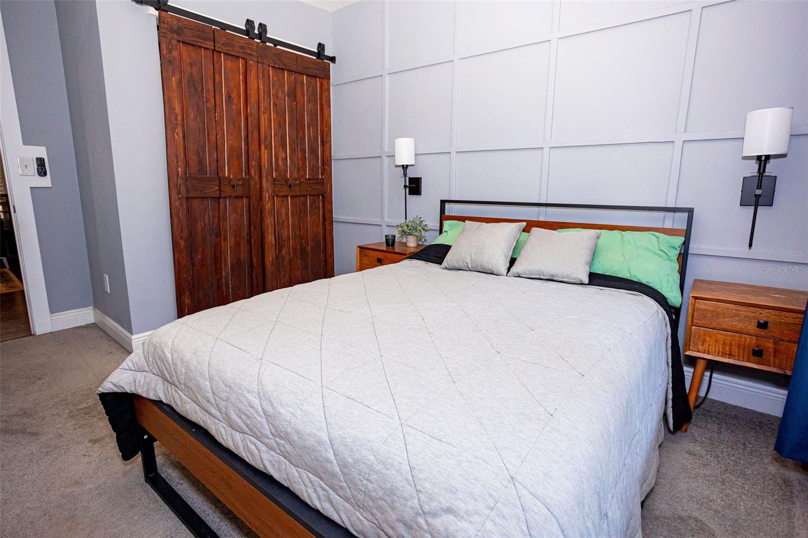 Image 26 of 67 For 3909 Tampa Street