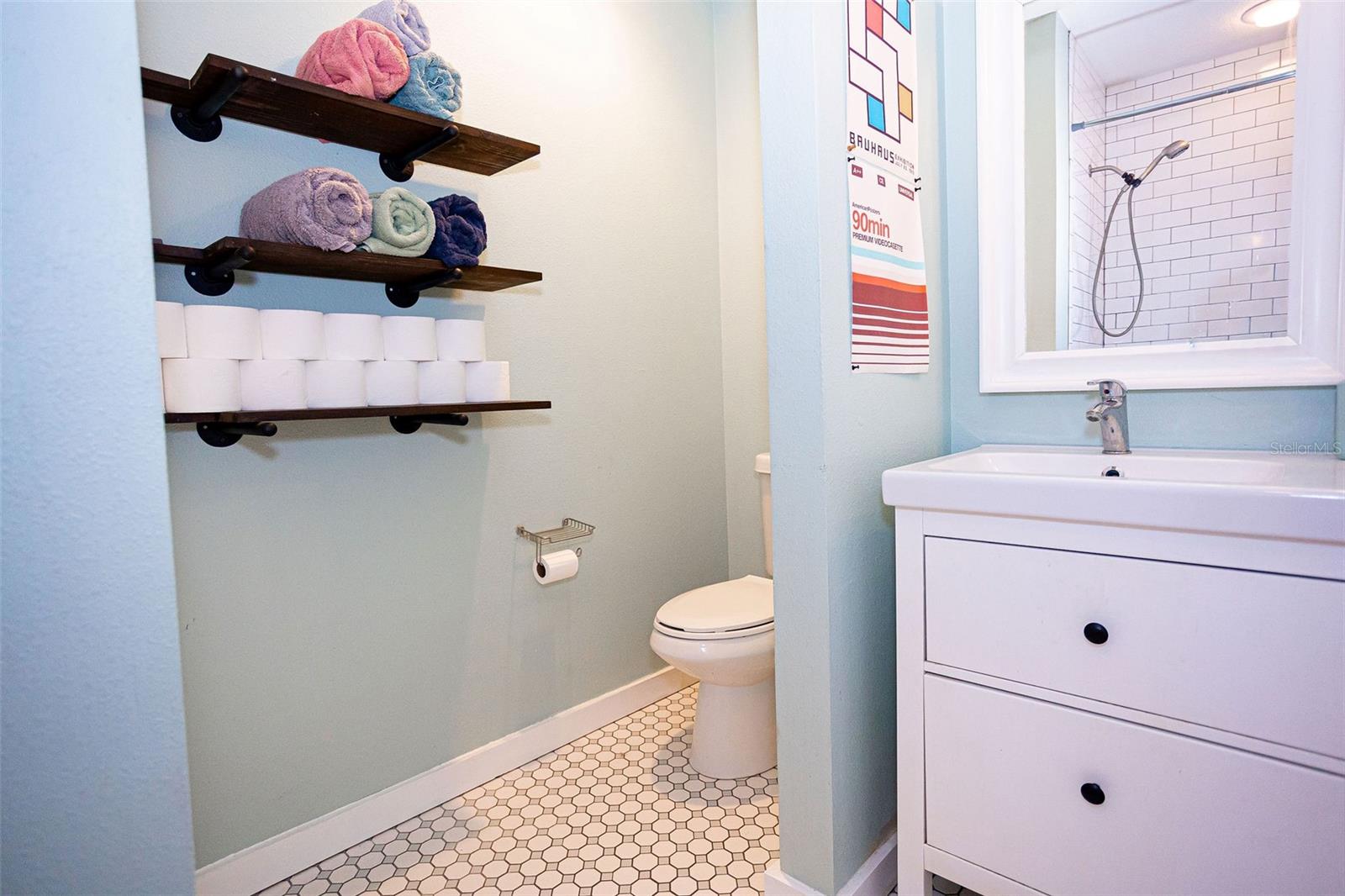 Image 31 of 67 For 3909 Tampa Street