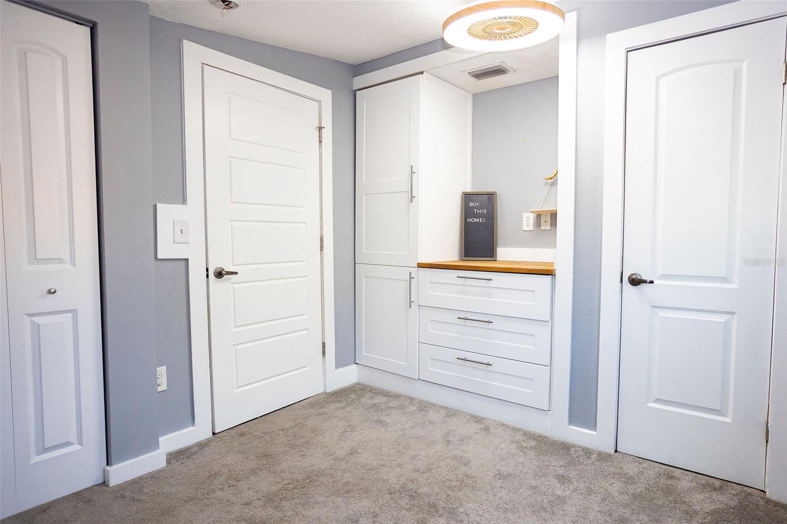 Image 37 of 67 For 3909 Tampa Street