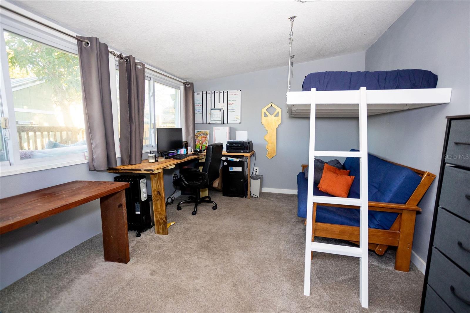 Image 44 of 67 For 3909 Tampa Street