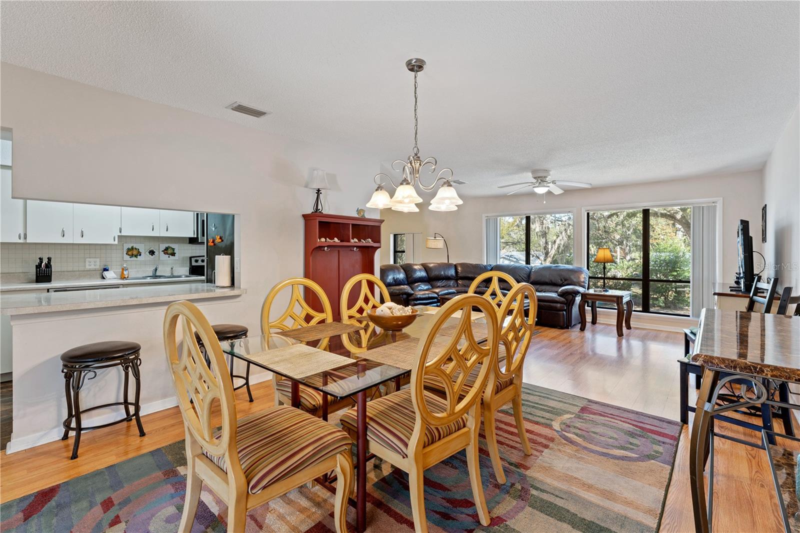 Listing photo id 12 for 11494 W. Pope Court