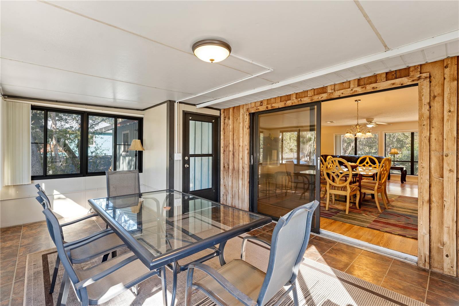 Listing photo id 15 for 11494 W. Pope Court