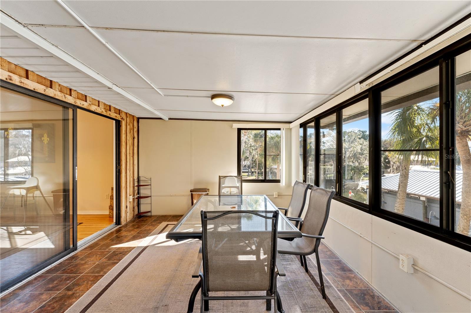 Listing photo id 17 for 11494 W. Pope Court