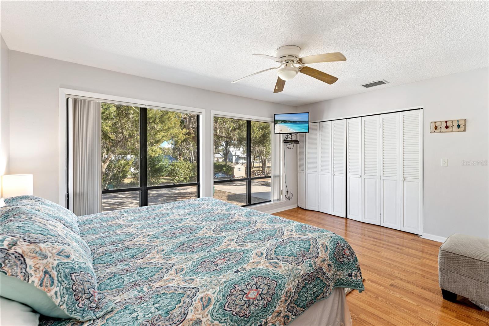 Listing photo id 21 for 11494 W. Pope Court