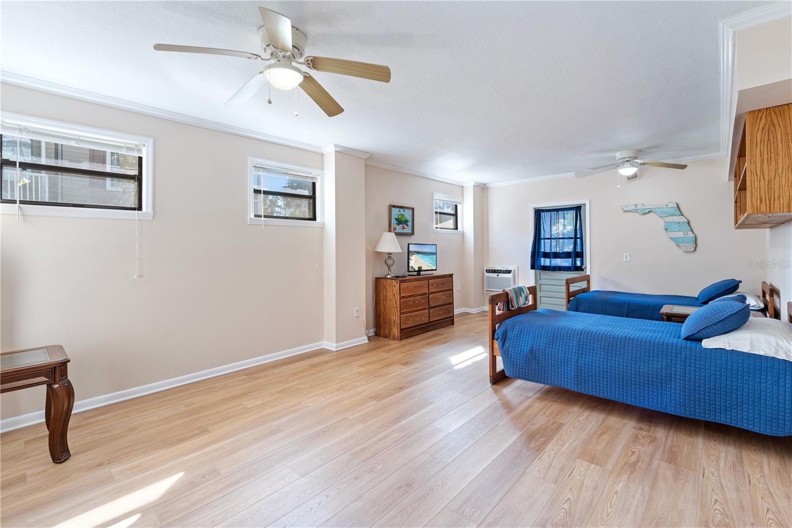 Listing photo id 27 for 11494 W. Pope Court