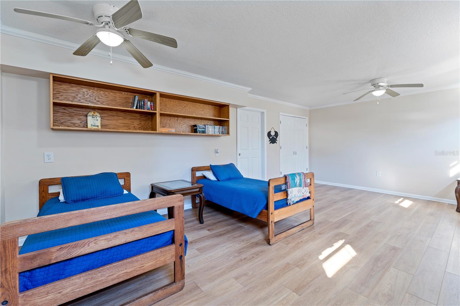 Listing photo id 30 for 11494 W. Pope Court