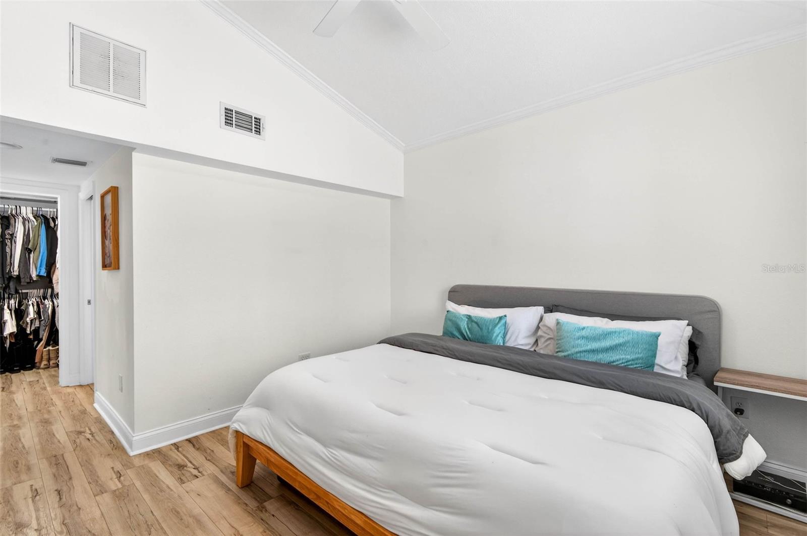 Image 27 of 43 For 5287 99th Way N