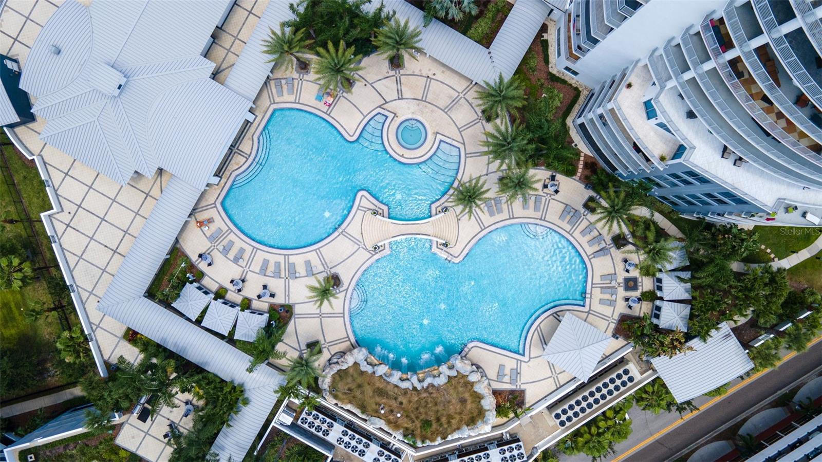 Image 2 of 41 For 1209 Cumberland Avenue 2103