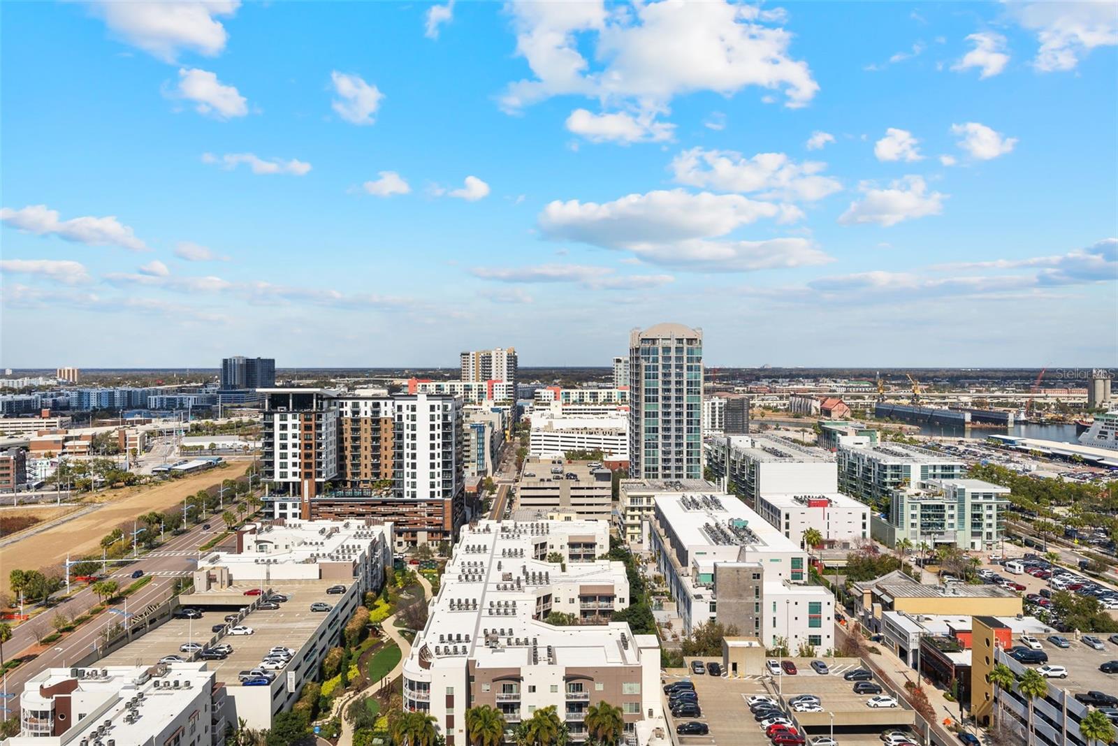 Image 29 of 41 For 1209 Cumberland Avenue 2103