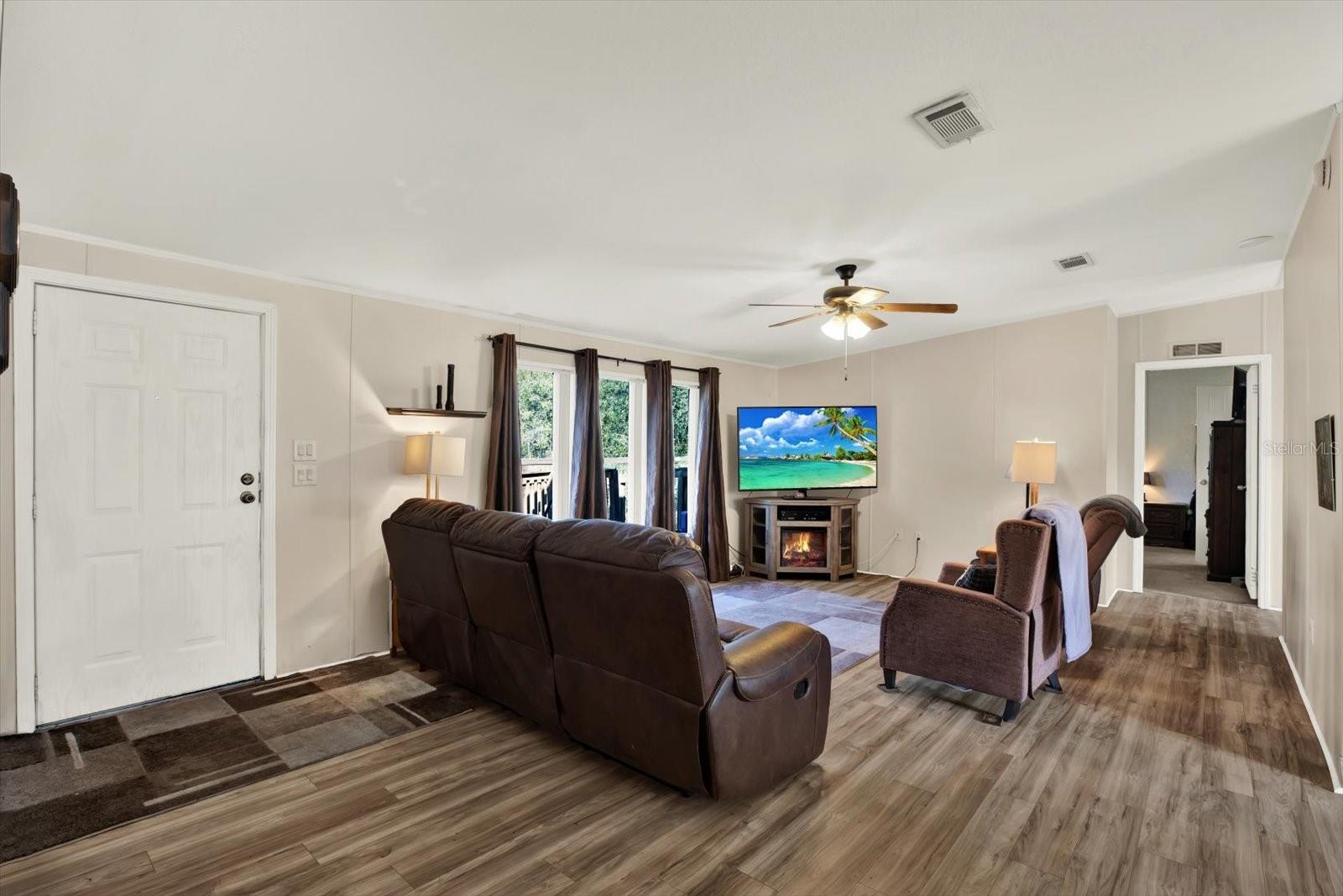 Image 4 of 37 For 6270 Nodoc Road