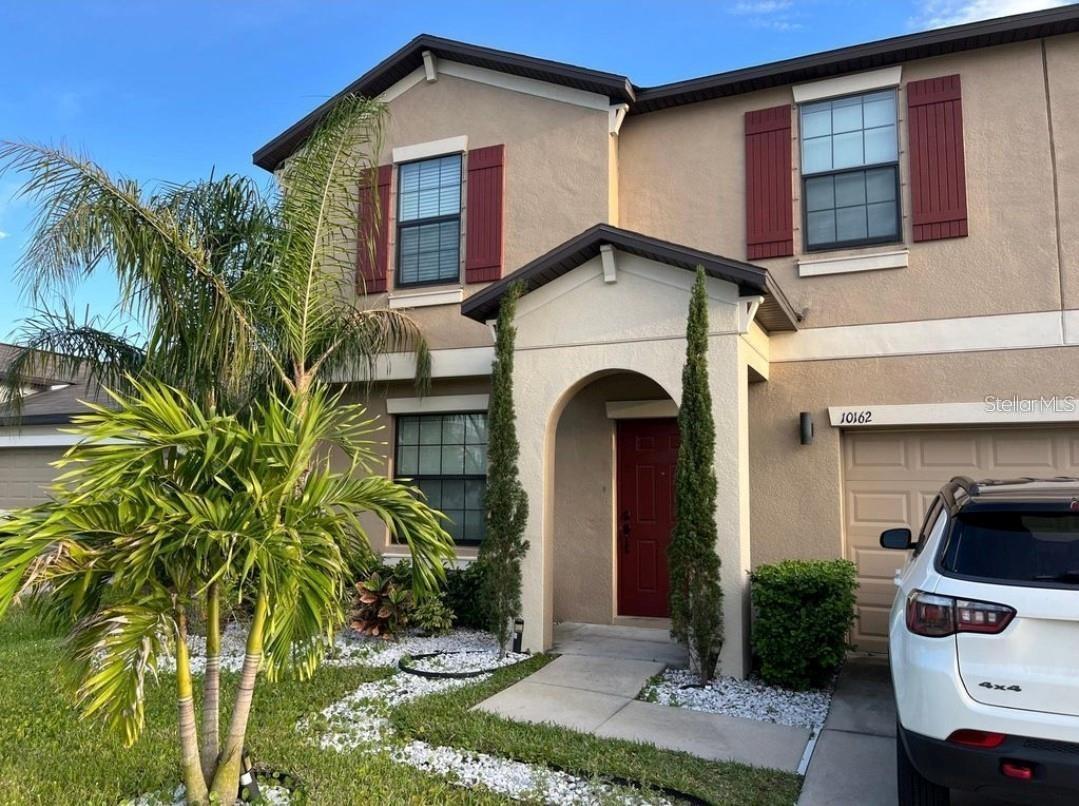 Details for 10162 Carloway Hills Drive, WIMAUMA, FL 33598