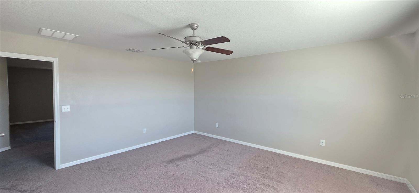 Image 17 of 53 For 10162 Carloway Hills Drive