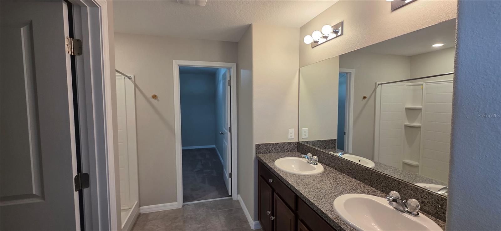 Image 18 of 53 For 10162 Carloway Hills Drive