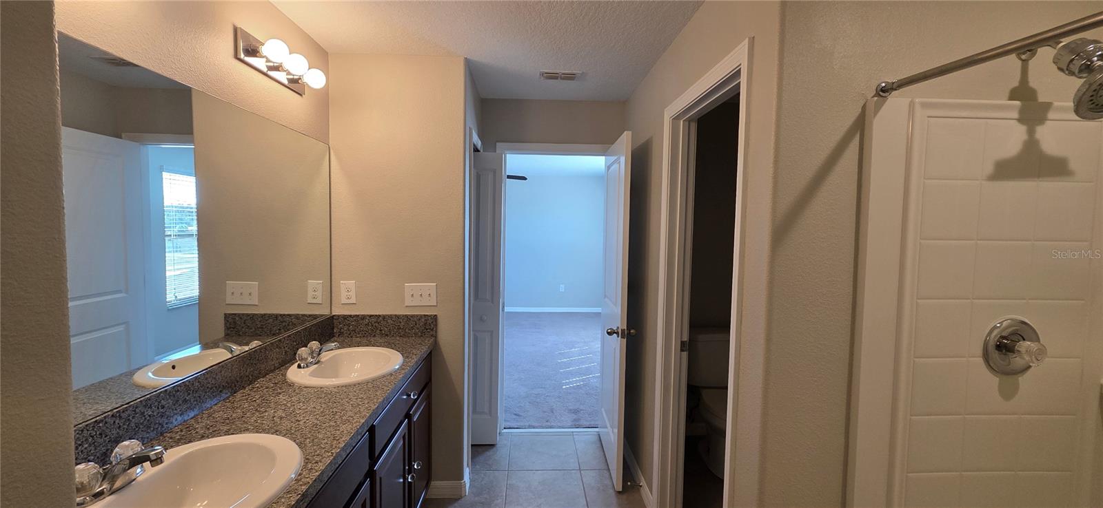 Image 19 of 53 For 10162 Carloway Hills Drive