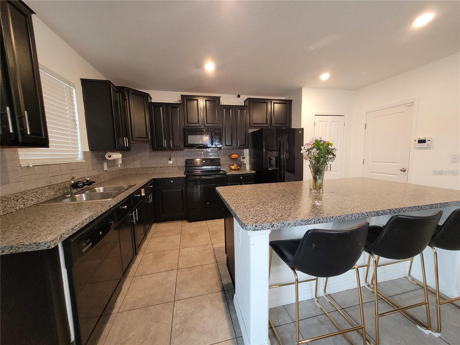 Image 4 of 53 For 10162 Carloway Hills Drive