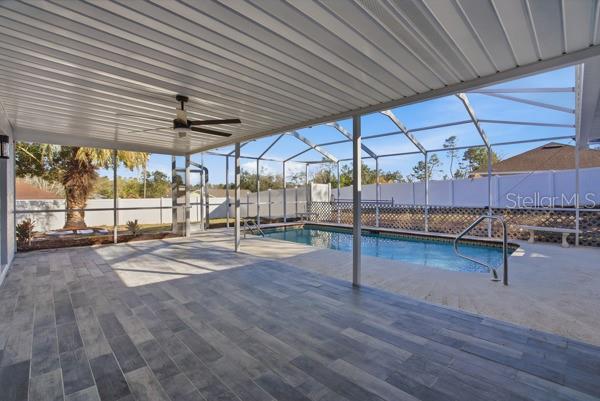 Image 14 of 29 For 9642 Elgin Boulevard