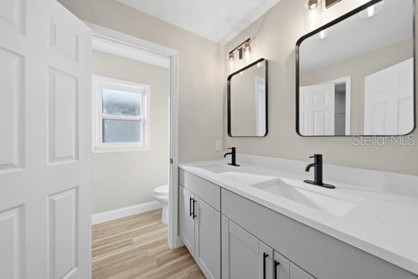 Image 20 of 29 For 9642 Elgin Boulevard