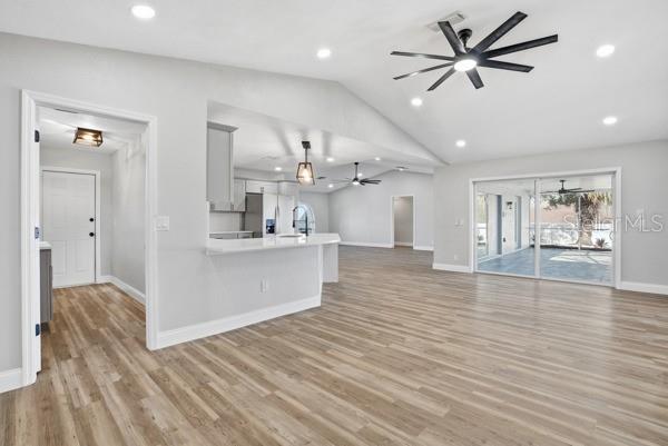 Image 8 of 29 For 9642 Elgin Boulevard