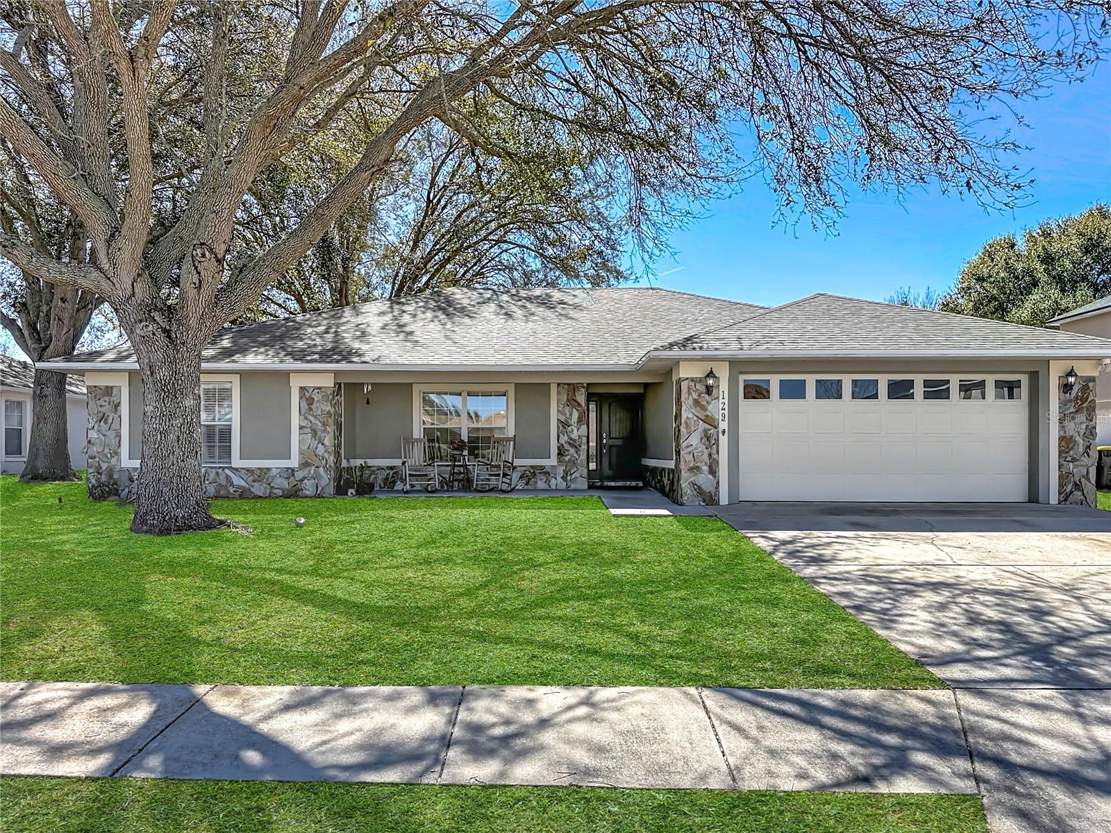 Image 12 of 69 For 129 Evergreen Drive