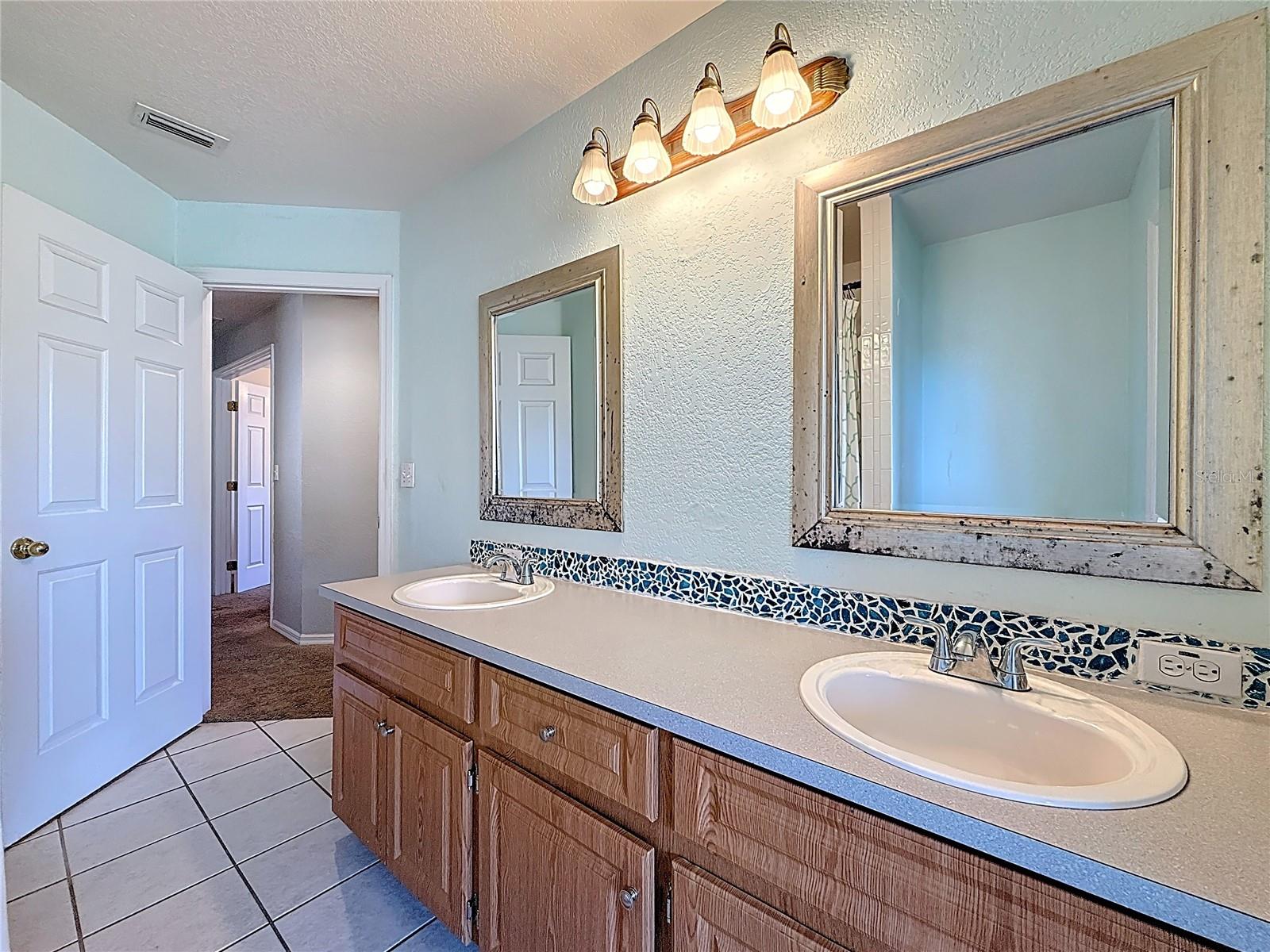 Image 45 of 69 For 129 Evergreen Drive