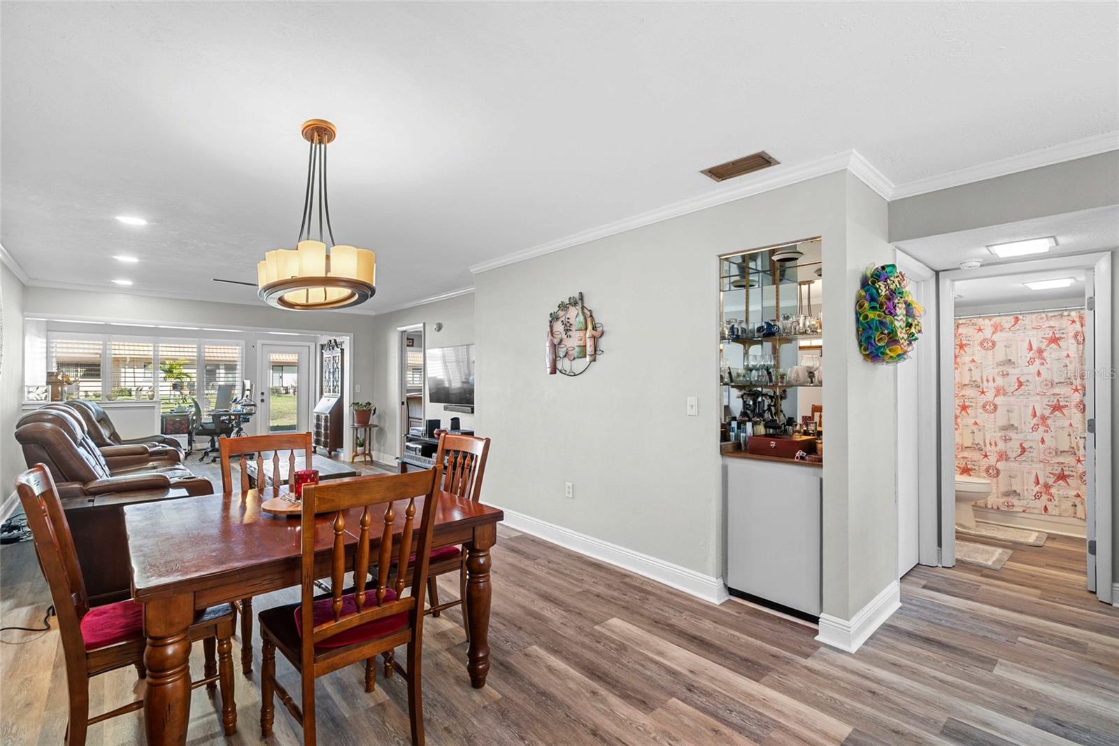 Image 9 of 44 For 19029 Us Highway 19 N 27e