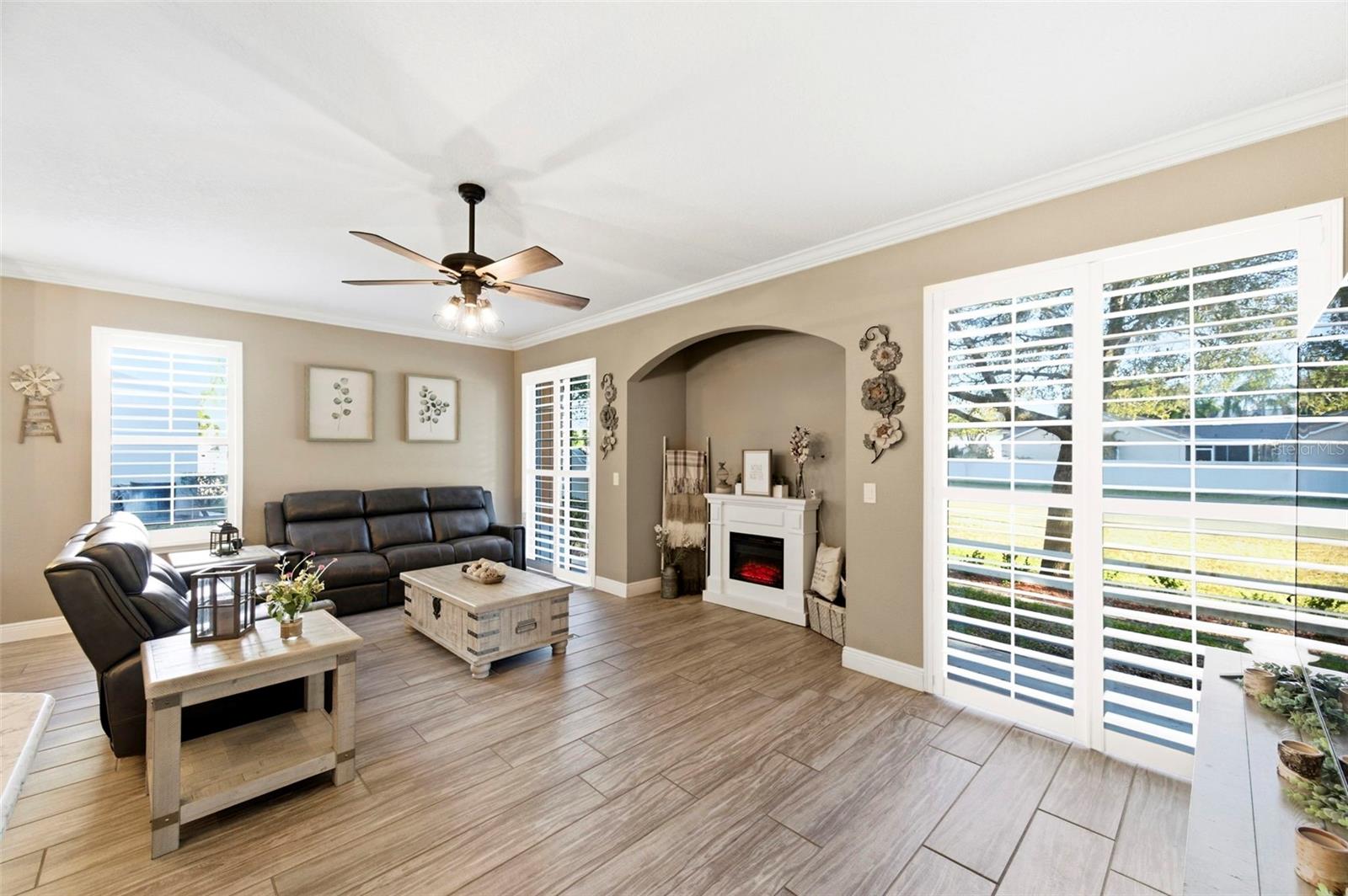 Image 10 of 47 For 8408 Shallow Creek Court