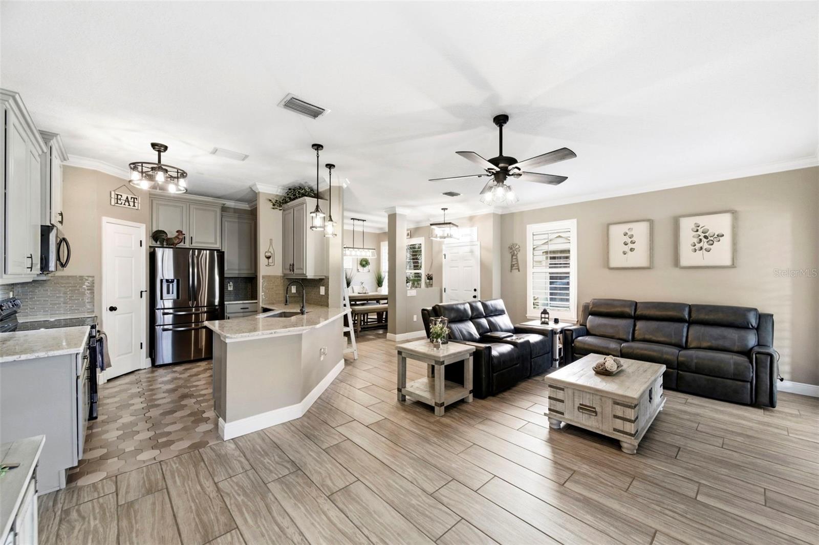 Image 11 of 47 For 8408 Shallow Creek Court