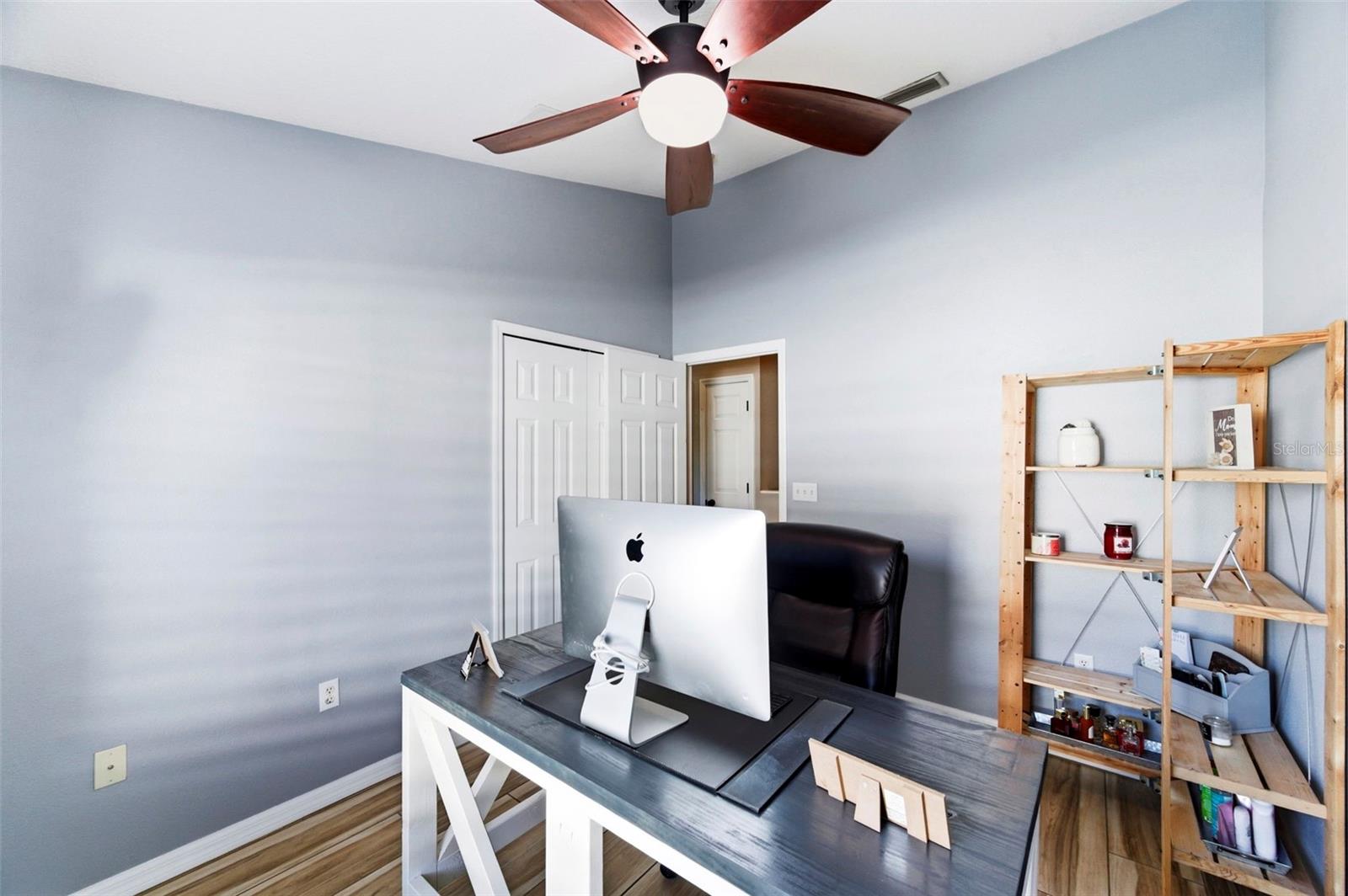 Image 24 of 47 For 8408 Shallow Creek Court