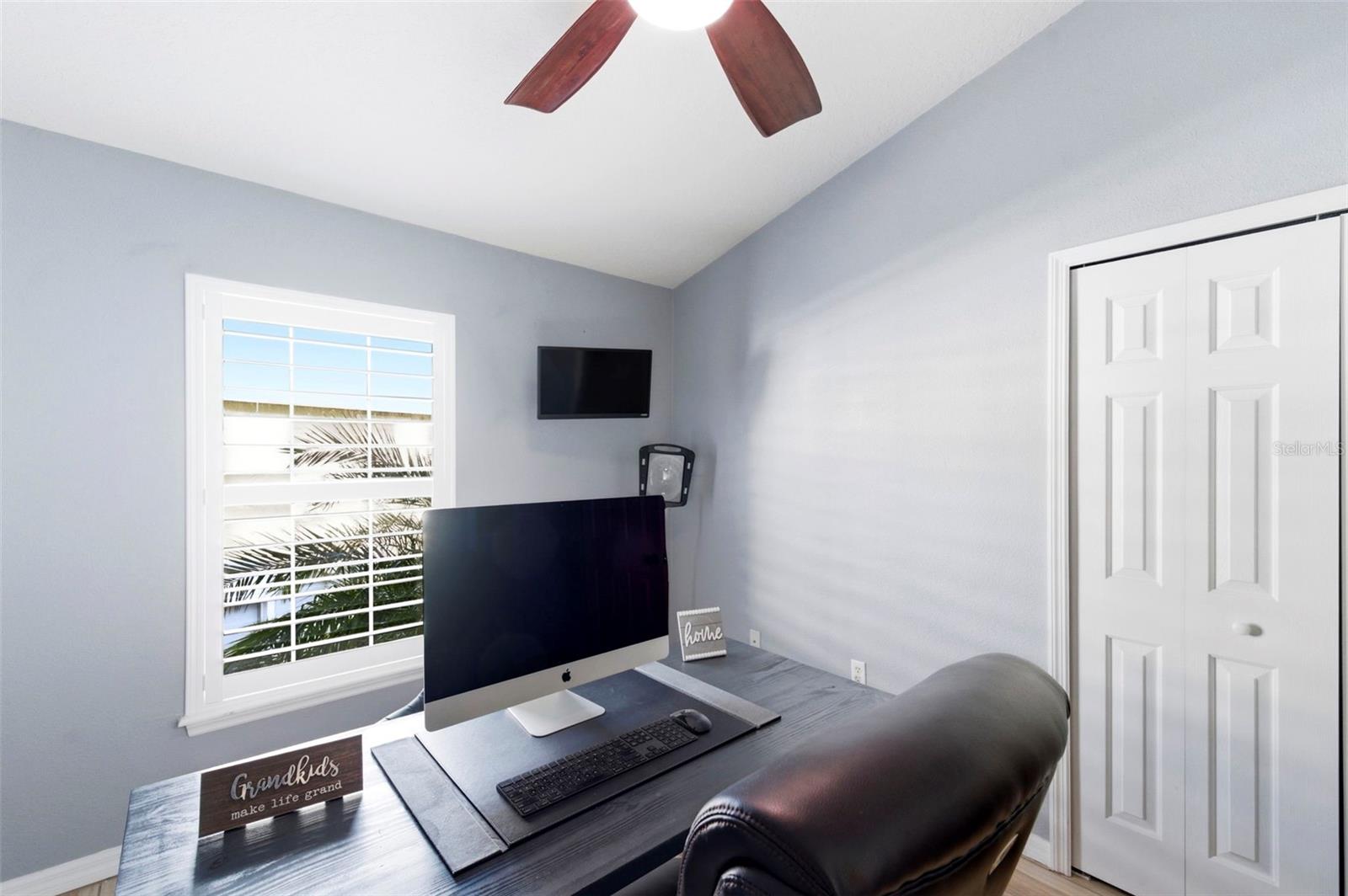 Image 25 of 47 For 8408 Shallow Creek Court