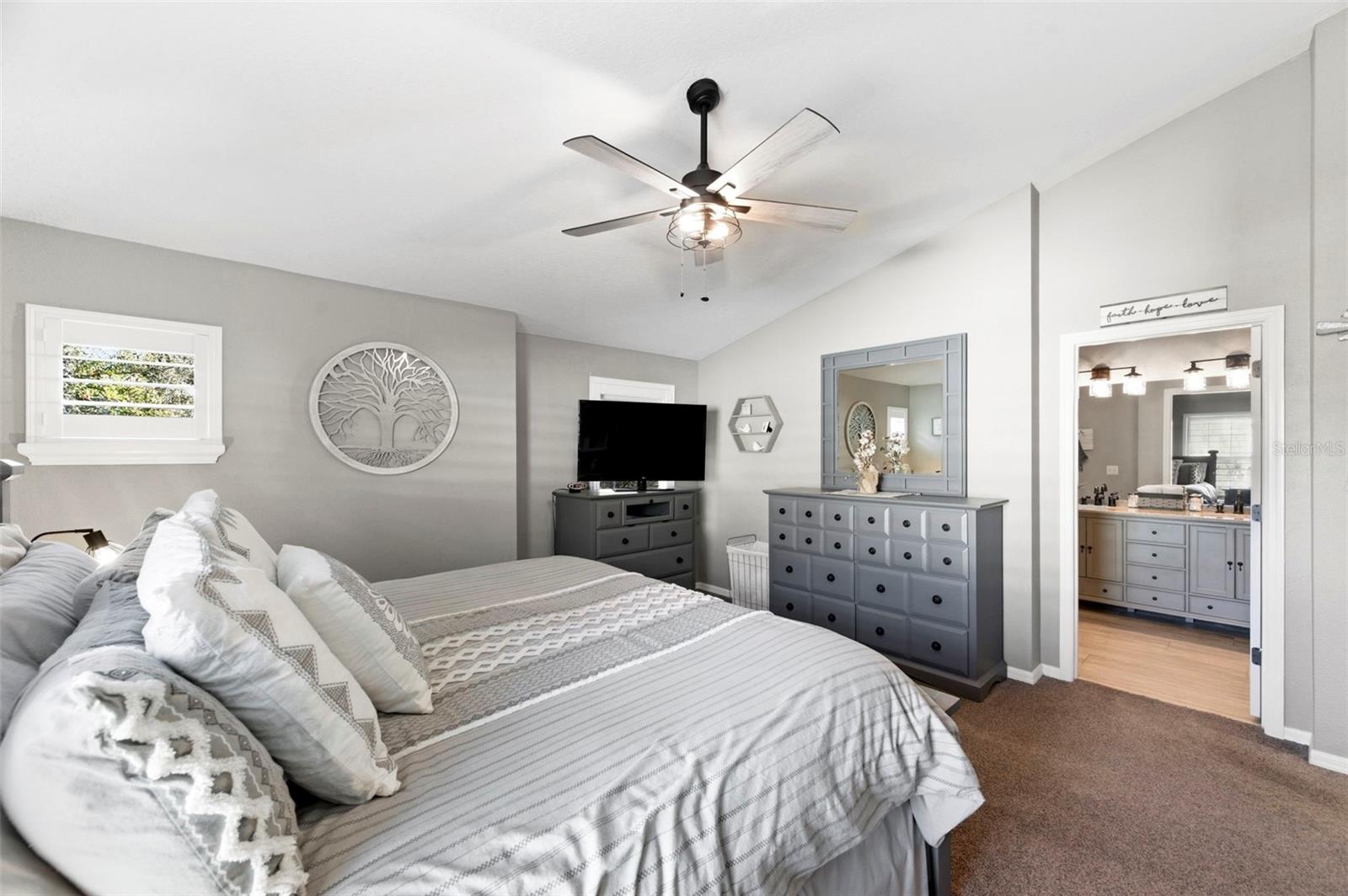 Image 32 of 47 For 8408 Shallow Creek Court