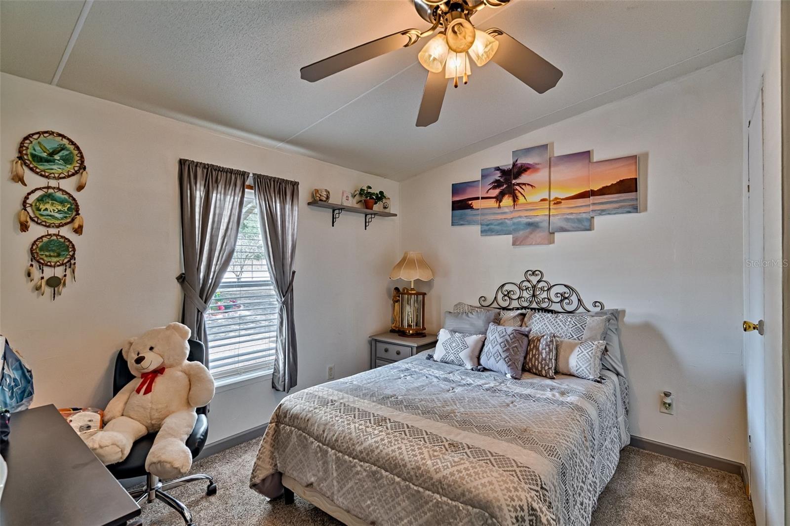 Image 21 of 50 For 664 748th Avenue