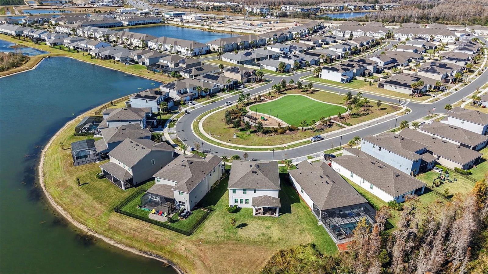 Image 40 of 53 For 2326 Village Amble Loop