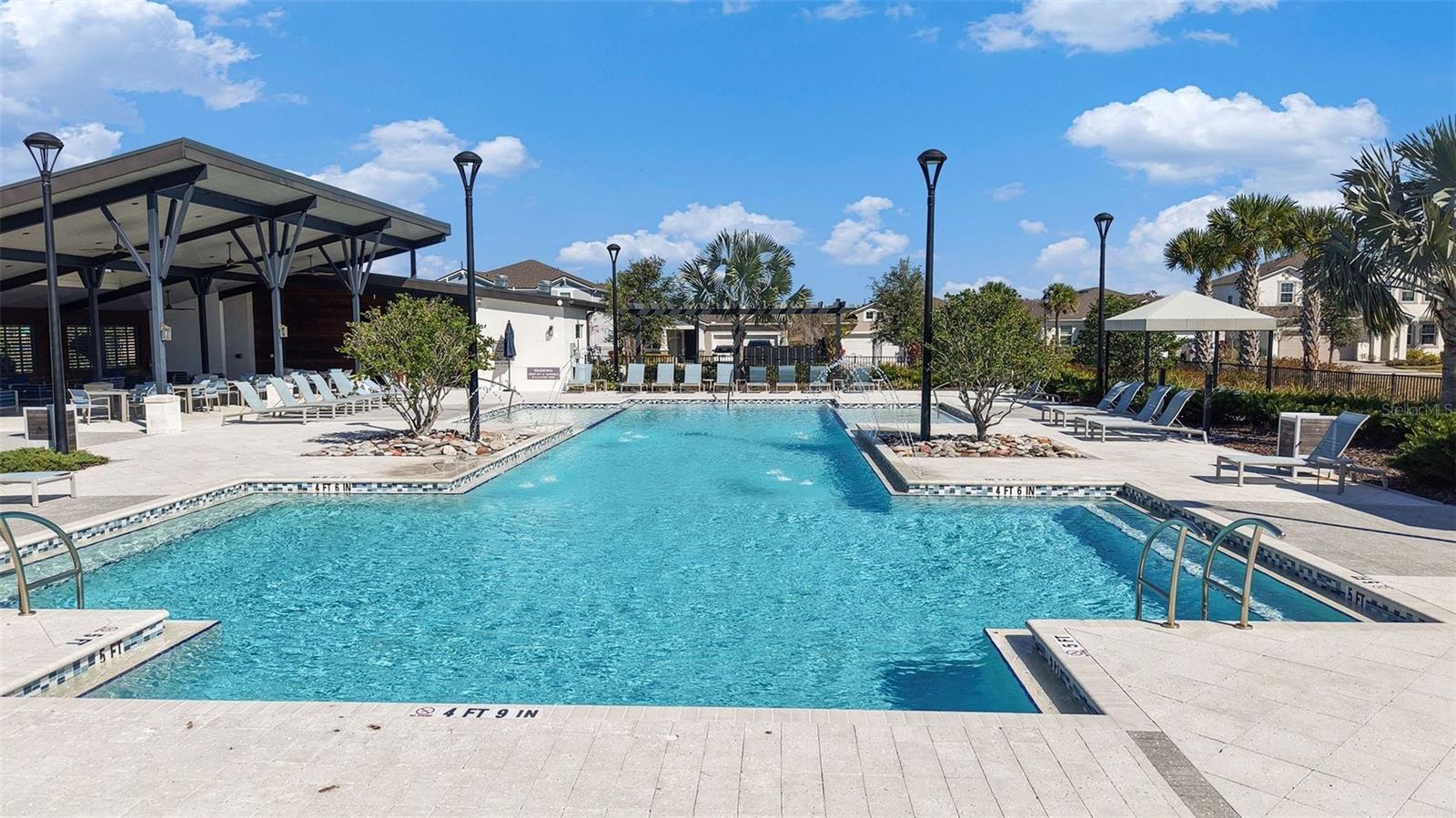 Image 50 of 53 For 2326 Village Amble Loop