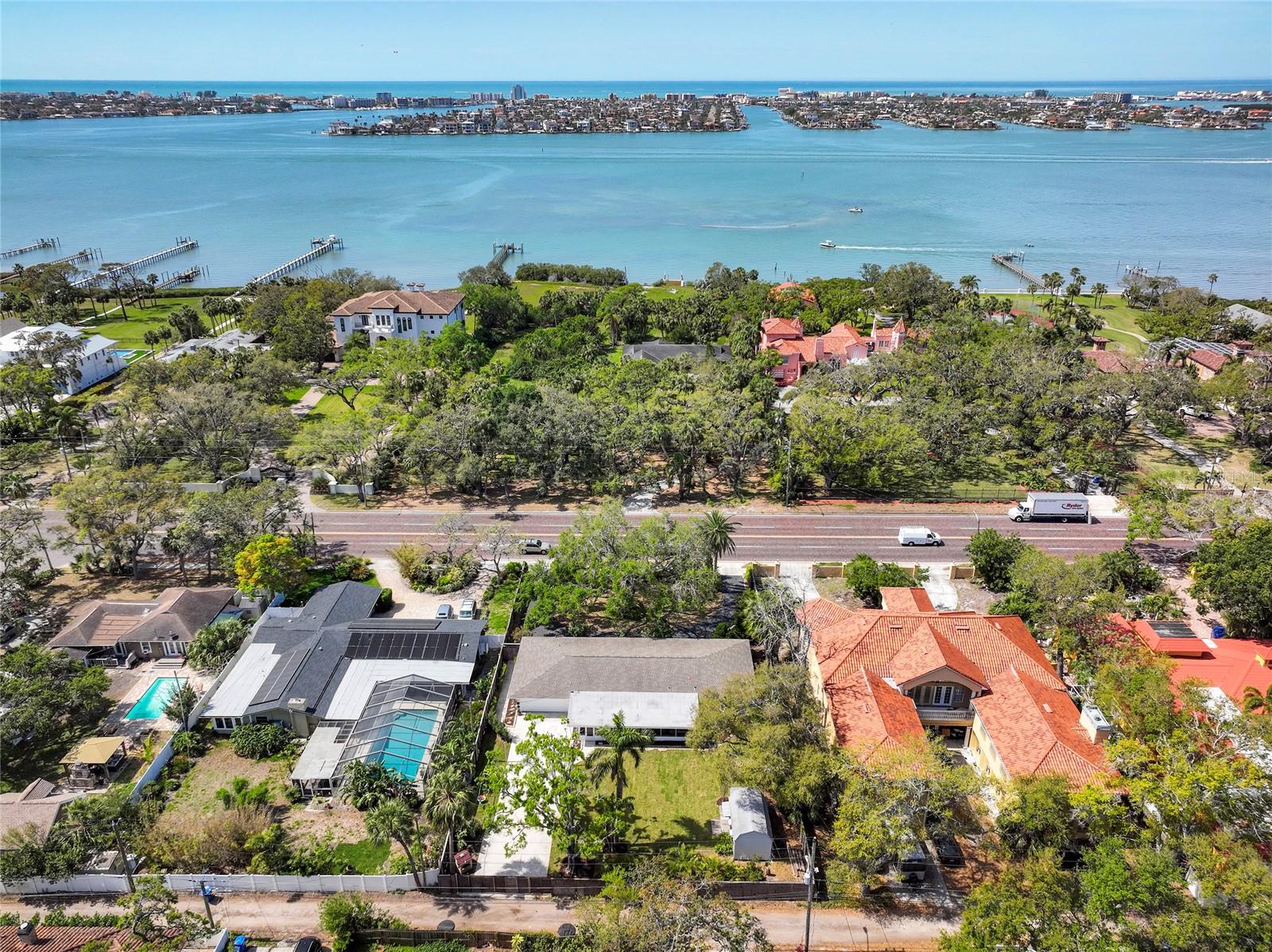 Image 63 of 81 For 1433 Park Street N