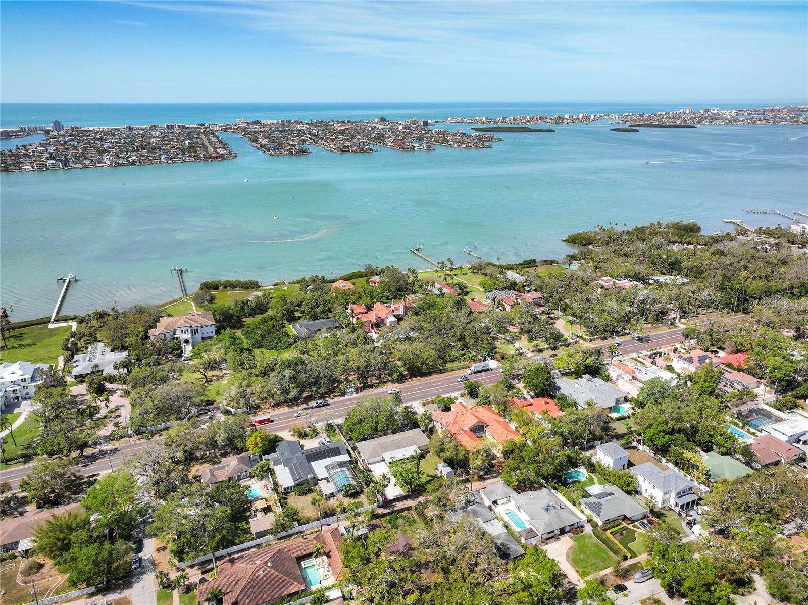 Image 67 of 81 For 1433 Park Street N